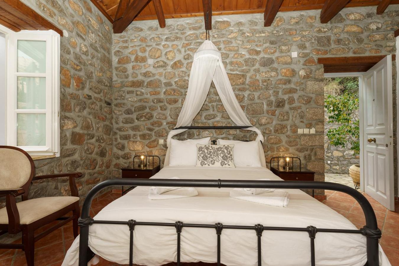 Nereids Guesthouse Hydra  Exterior foto