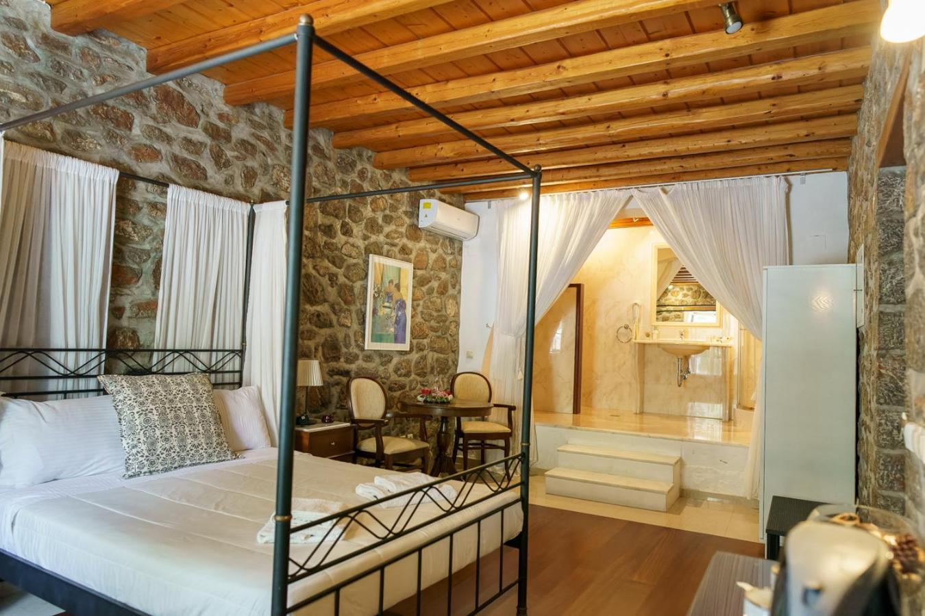 Nereids Guesthouse Hydra  Exterior foto