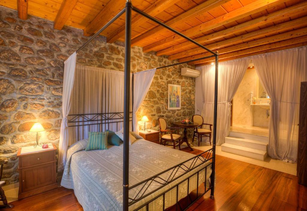 Nereids Guesthouse Hydra  Zimmer foto